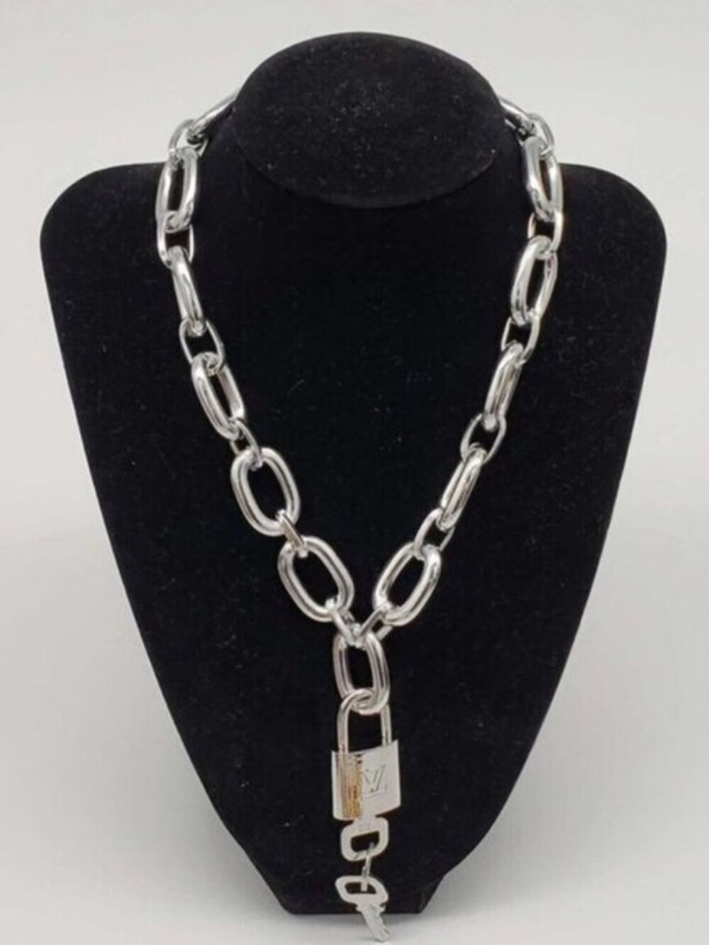 Authentic Louis Vuitton Silver Padlock With Silver Plated Chain Necklace - Picture 3 of 6